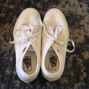 White vans shoes